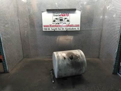 International 8600 Left Fuel Tank