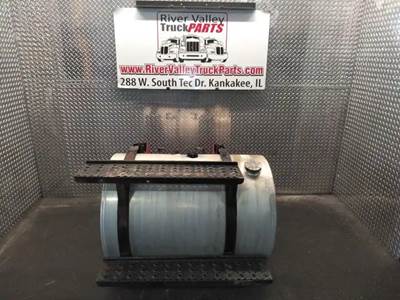International TranStar 8600 Left Fuel Tank