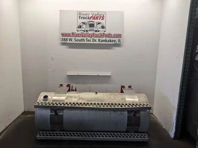 Kenworth T880 Left Fuel Tank
