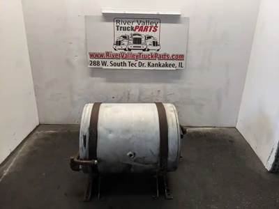 Mack LE613 Left Fuel Tank