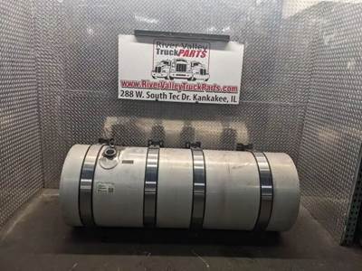 Mack Pinnacle CXU613 Left Fuel Tank for a 2011 Mack CXU613