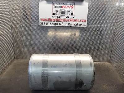 Peterbilt 579 Left Fuel Tank