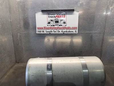 Peterbilt 579 Right Fuel Tank