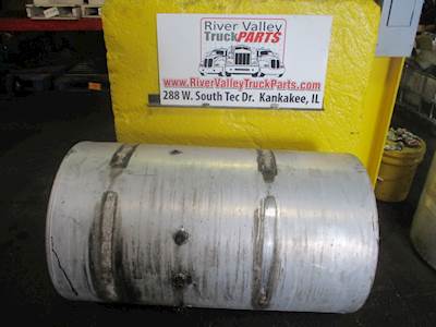 Good Used Aluminum Fuel Tank. 100 Gallon. L: 48". D: 26". Please See Pictures.