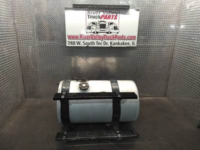 Volvo / WhiteGMC WG Left Fuel Tank for a 1992 White WG