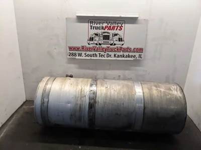 Volvo VNL Right Fuel Tank