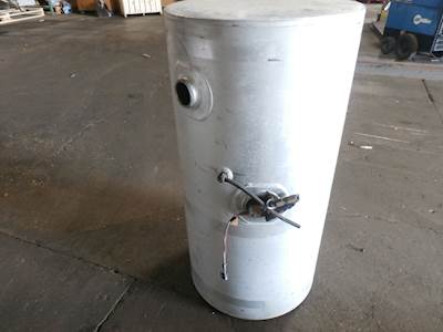 International 9400i Fuel Tank