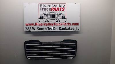 Freightliner M2 106 Grille