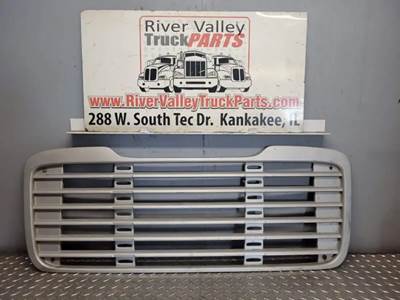 Freightliner M2 106 Grille