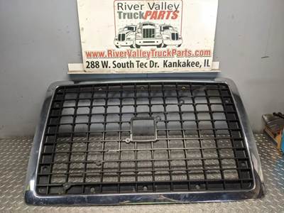 Volvo VNL Grille