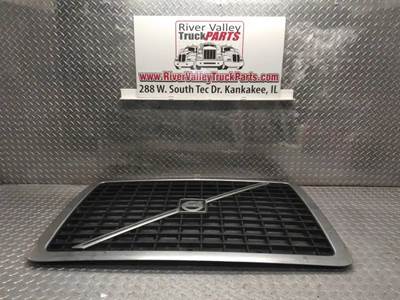 Volvo VNL Grille