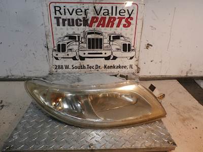 International 8600 Headlight Assembly