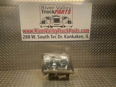 Mitsubishi FEC92S Headlight Assembly