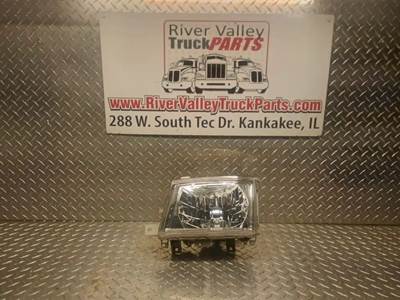 Mitsubishi FEC92S Headlight Assembly