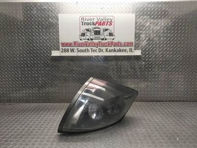 Volvo VNL Headlight Assembly