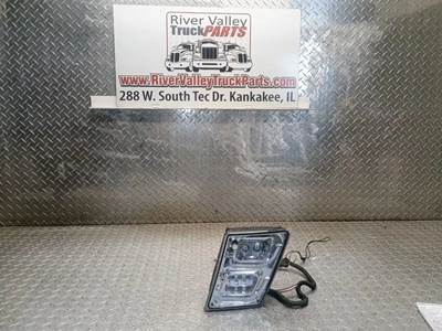 Volvo VNL Headlight Assembly