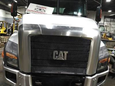 Caterpillar CT660 Hood