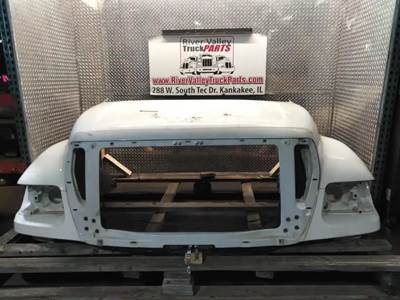 Ford F-750 Hood
