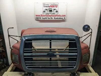 Ford LTA9000 Hood for a 1994 Ford LTA9000 AERO MAX 106