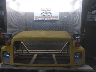 GMC C7500 Hood