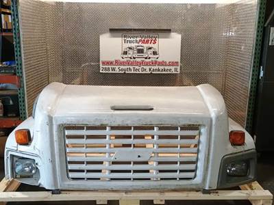 GMC C7500 Hood
