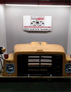 International 1753 Hood