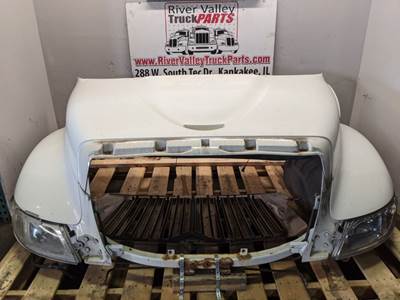 International 4000 Series Hood