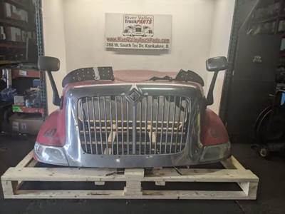 International 8600 Hood