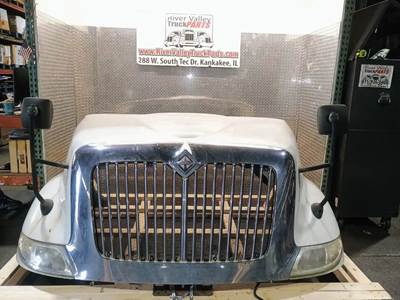 2009 International 8600 Hood 43" Length, Part # 260226-2