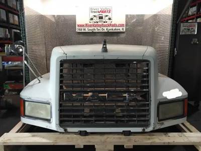 Mack CH613 Hood