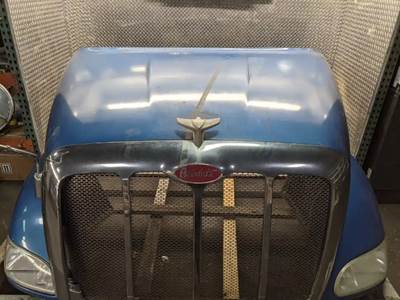 Peterbilt 387 Hood