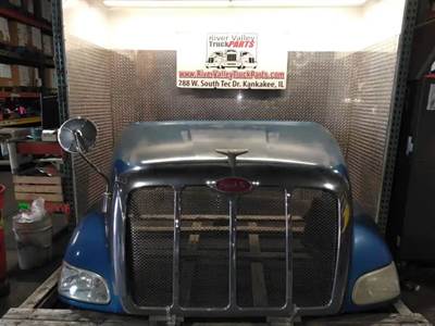 2004 Peterbilt 387 Conventional Hood 48 1/2" Length, Part # 200192-5
