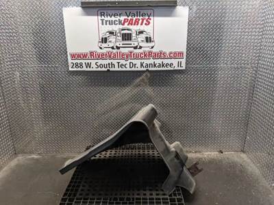 Freightliner Cascadia 125 Inner Fender