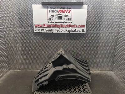 Freightliner Cascadia 126 Inner Fender