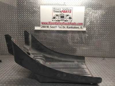 Mack Pinnacle CXU613 Inner Fender for a 2016 Mack CXU613