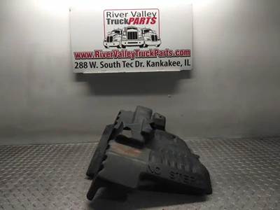 Peterbilt 579 Inner Fender