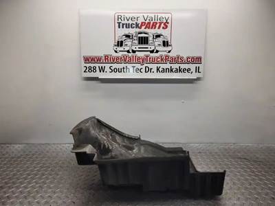 Peterbilt 579 Inner Fender