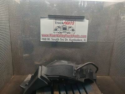 Volvo VNL Inner Fender