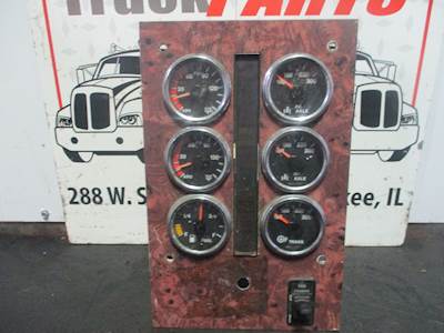International 9400 Instrument Panel Cluster