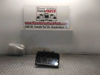 Freightliner M2 106 Instrument Panel Cluster