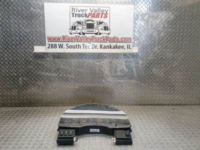 IC Bus PB105 Instrument Panel Cluster for a 2007 Ic Corporation PB105