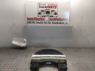 International TranStar 8600 Instrument Panel Cluster