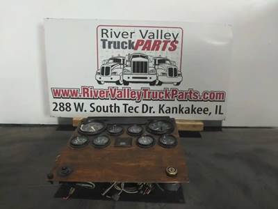 Peterbilt 377 Instrument Panel Cluster