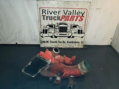 Cummins ISB 6.7L Intake Manifold for a 2010 Freightliner B2