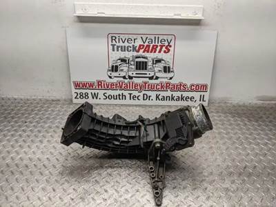 Detroit DD15 Intake Manifold