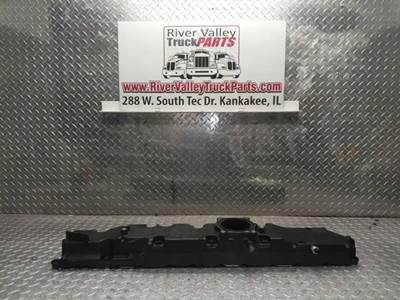 Detroit DD15 Intake Manifold