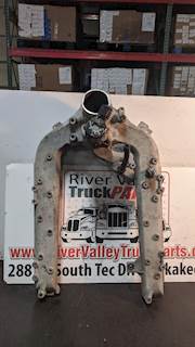 International VT365 Intake Manifold