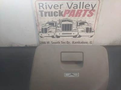 Good, Used Glove Box From A 2014 Freightliner CAscAdiA Engine. The Glove Box hAs