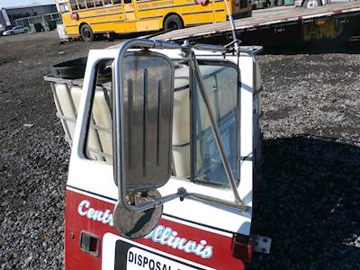 Ford LTS9000 Right Mirror
