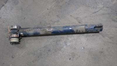 Good Used Komatsu Lift Truck, 1st Stage Lift Cylinder. Please See Pictures